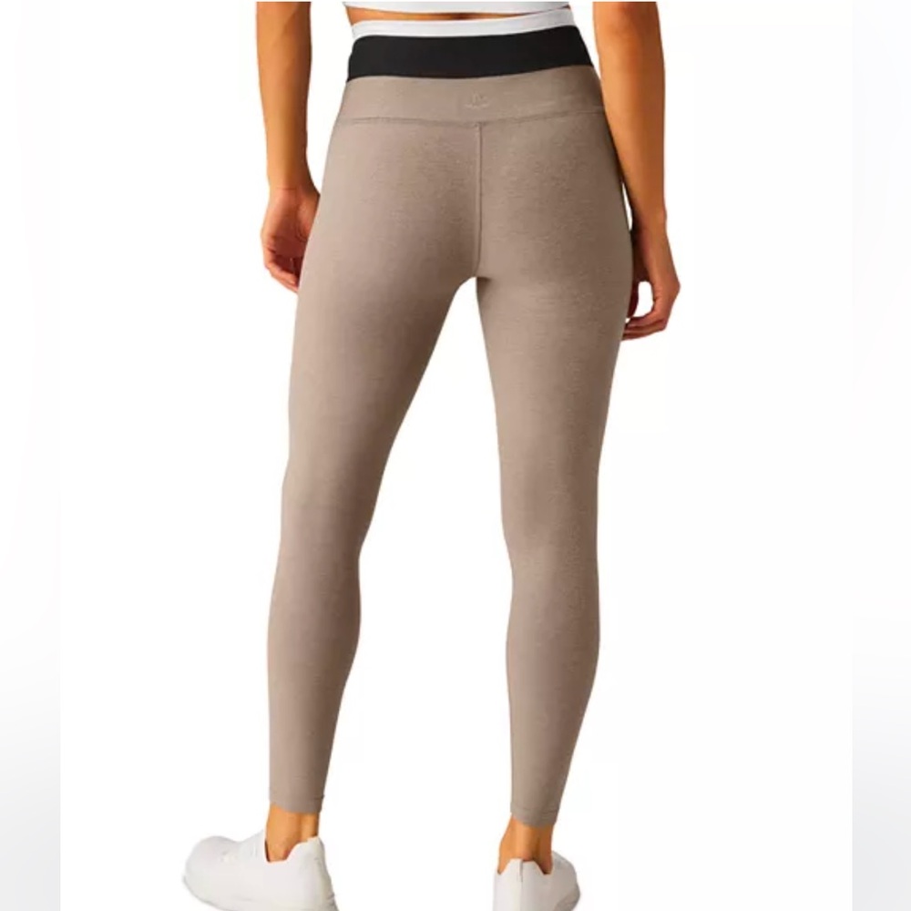 Beyond Yoga Leggings - Picture 14 of 14